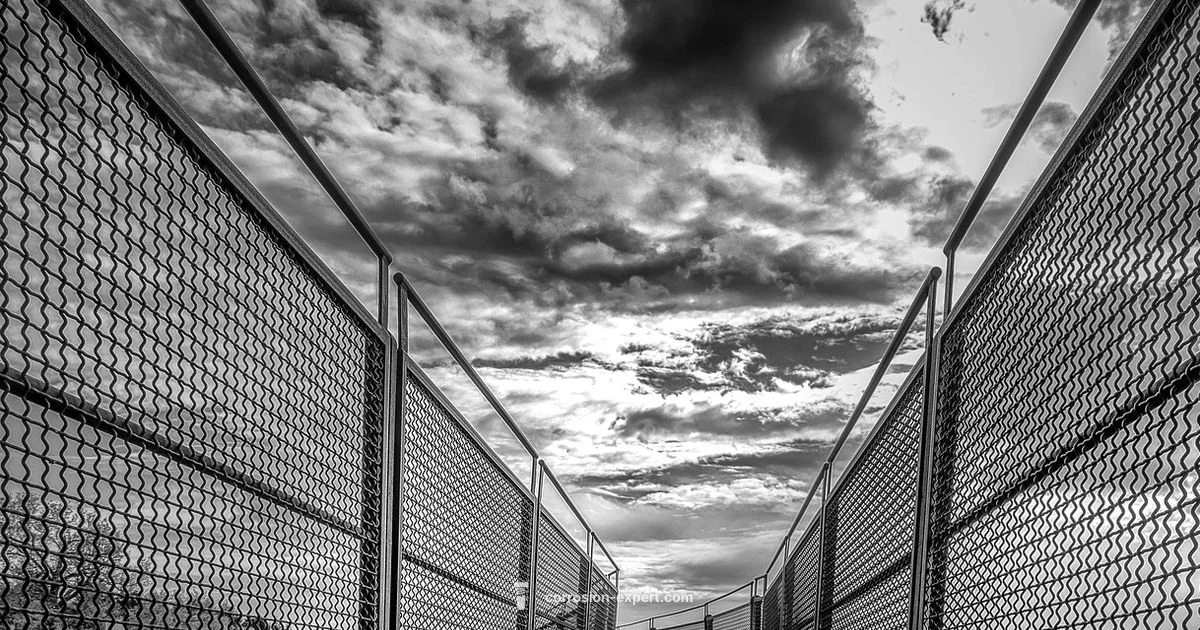 Black Rust Oleum Guide - Corrosion Expert